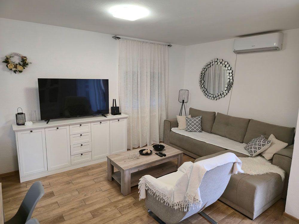 Apartman Mira